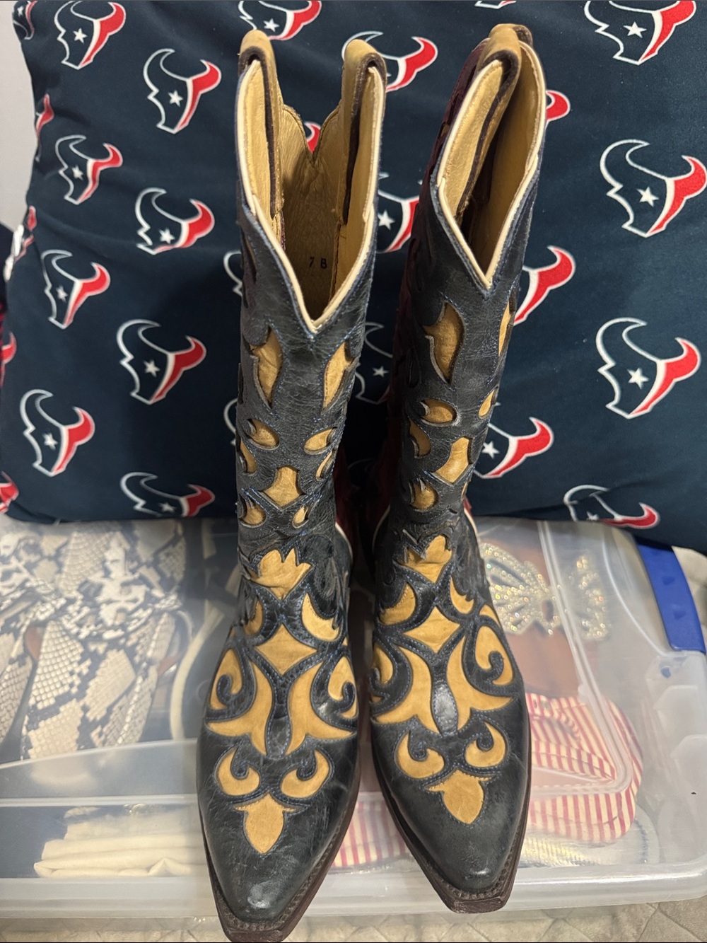 Ariat Black and Tan Lace-Up Western Boots